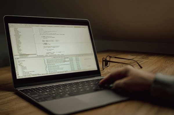 Come scegliere i giusti abiti per la tua forma del corpo?